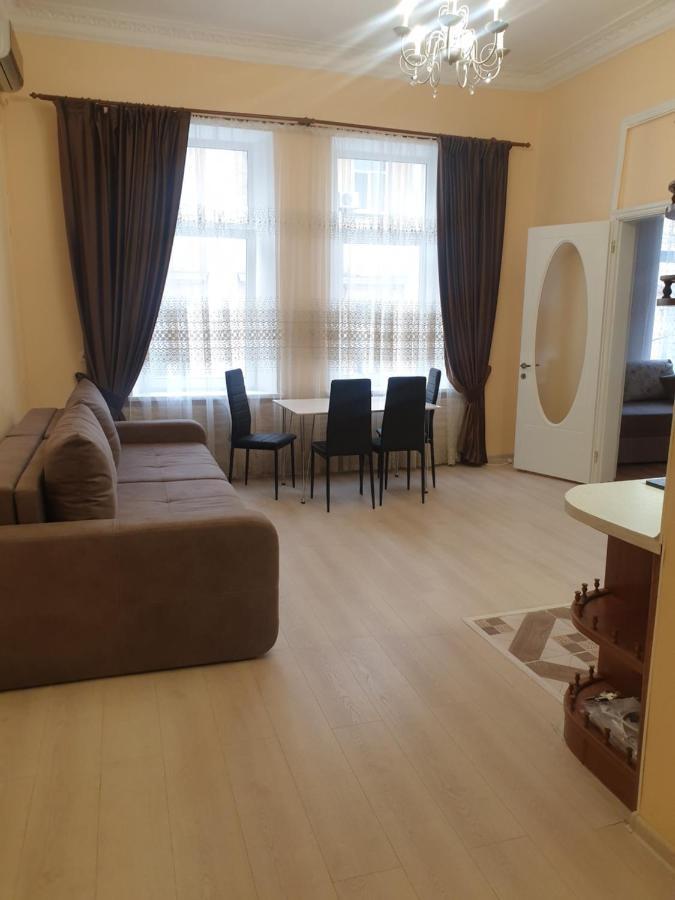 Апартаменты В Центре Одессы Odessa Buitenkant foto